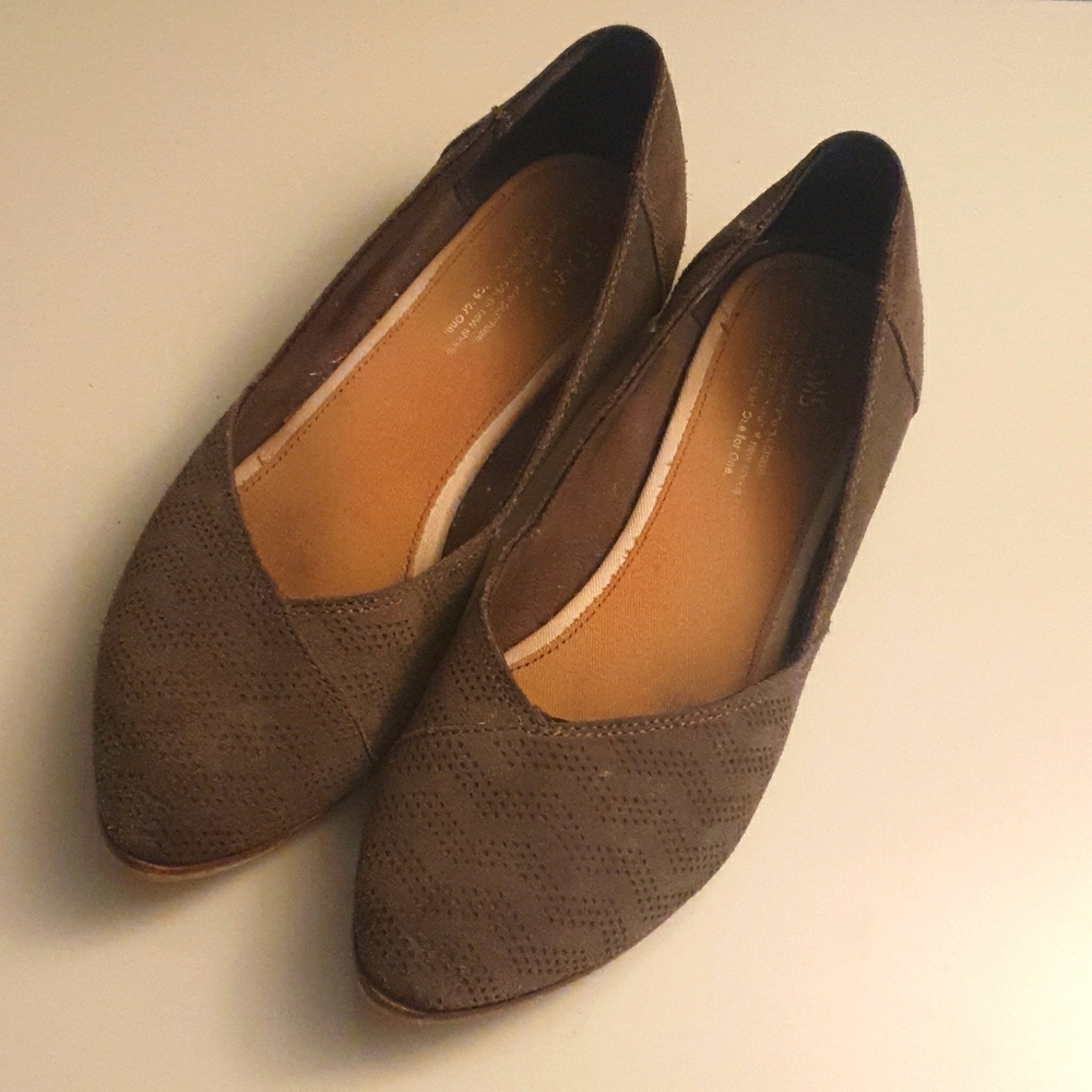 TOMS flats